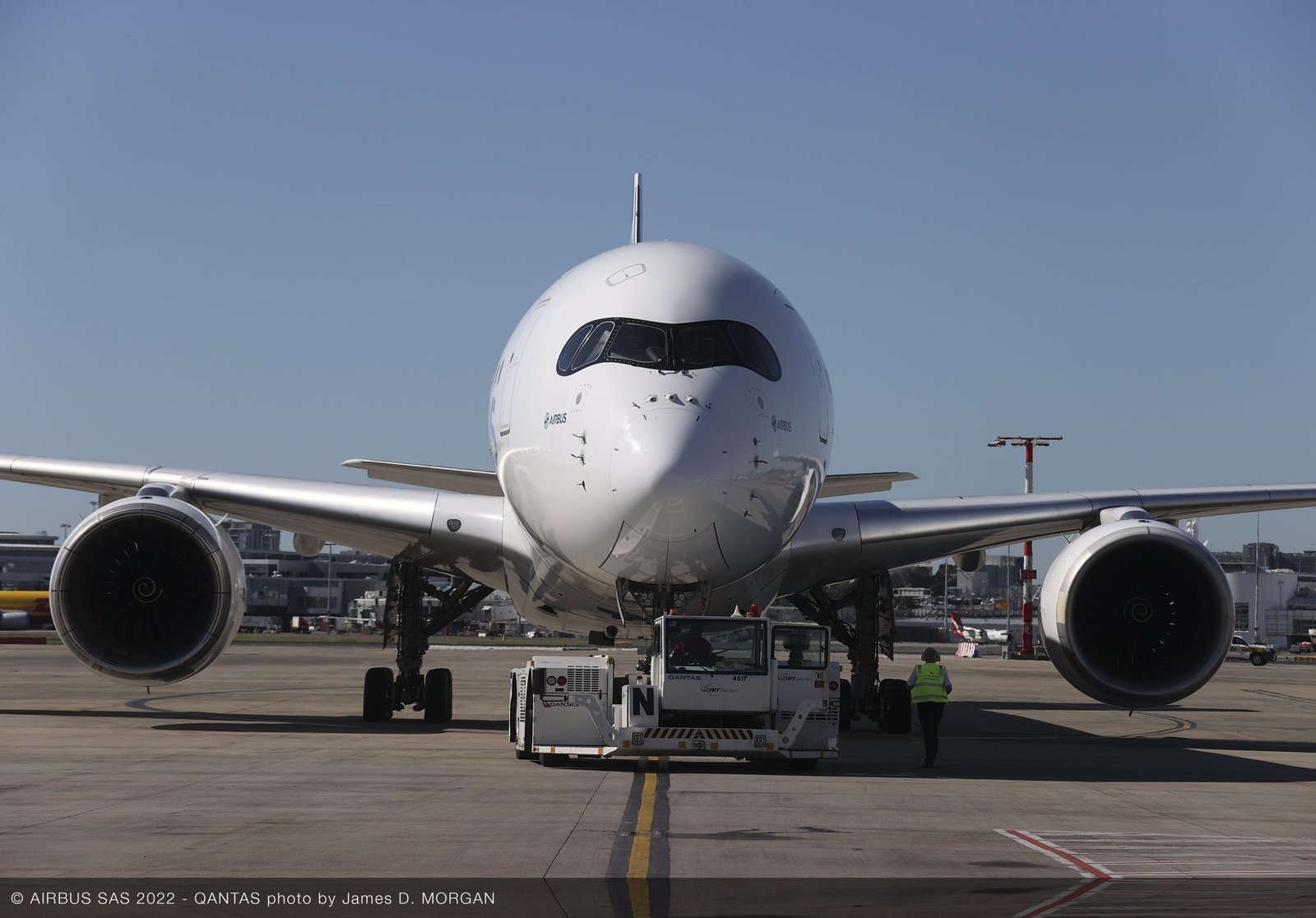 Vista delantera de un A350. Foto: Airbus