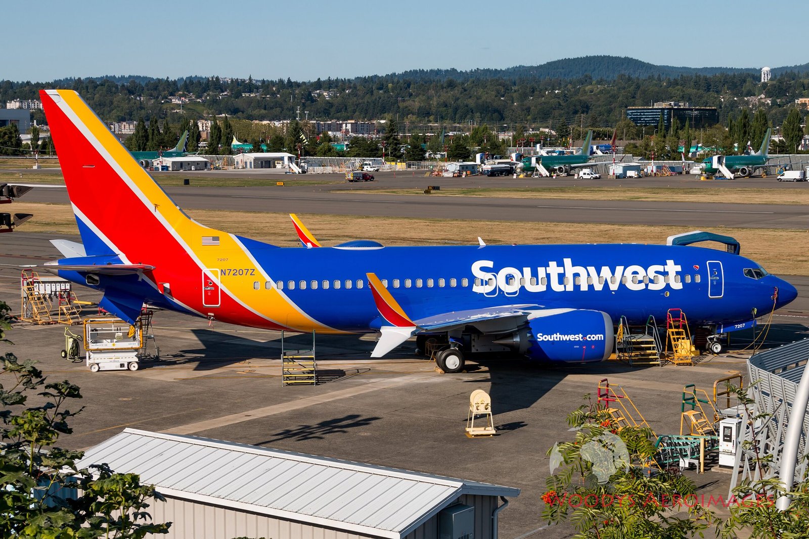 Uno d e los Boeing 737 MAX 7 que ya están fabricados con la librea completa de Southwest Airlines. Foto: Woodys Aeroimages