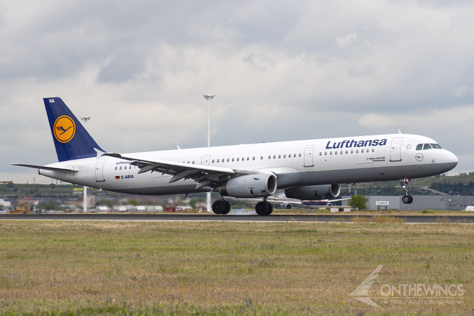 El D-AIRA fue el primer Airbus A321 que recibió Lufthansa