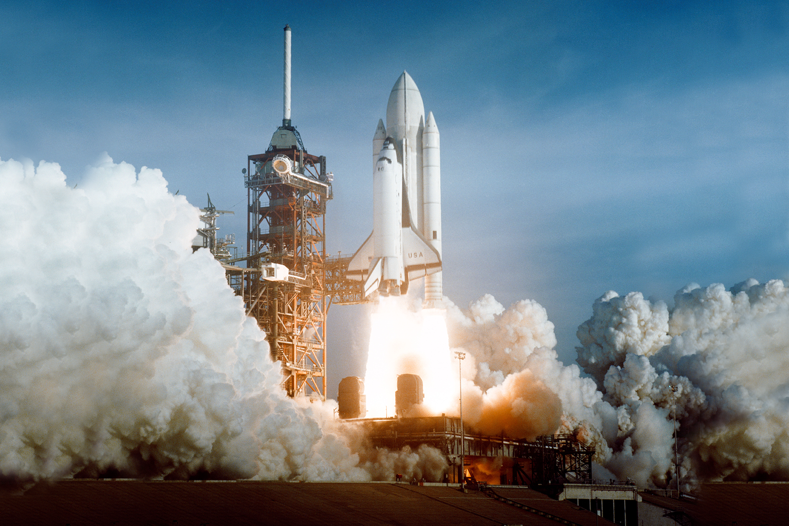 El primer despegue del programa de los Transbordadores Espaciales ha sido también el primer despegue del Columbia. Foto: NASA