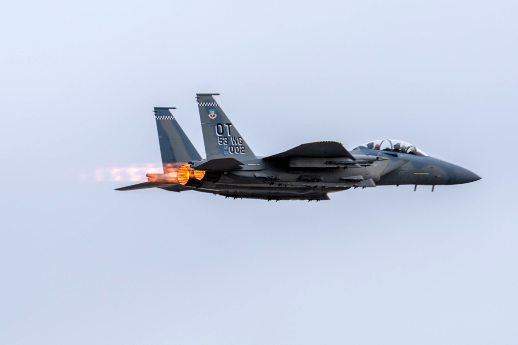 Boeing F-15EX del 53d Wing despegando desde Elmendorf-Richardson. Foto: Savanah Bray / USAF