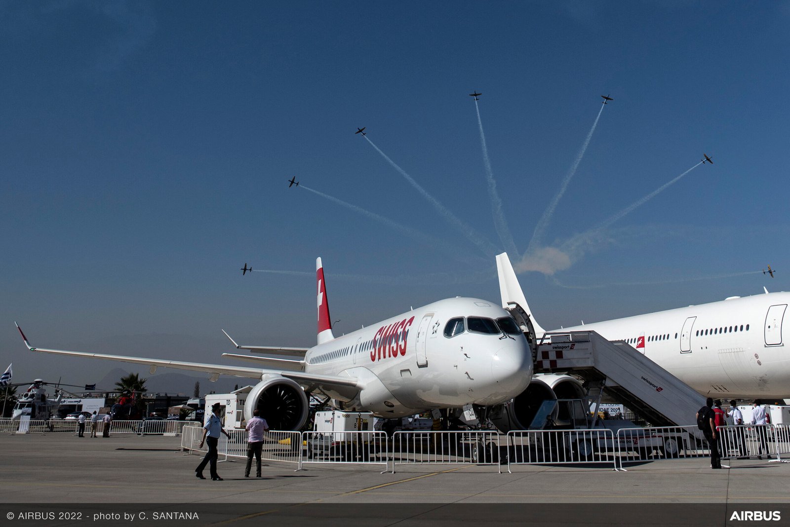 Airbus A220-300 de Swiss en FIDAE 2022. Foto: Airbus