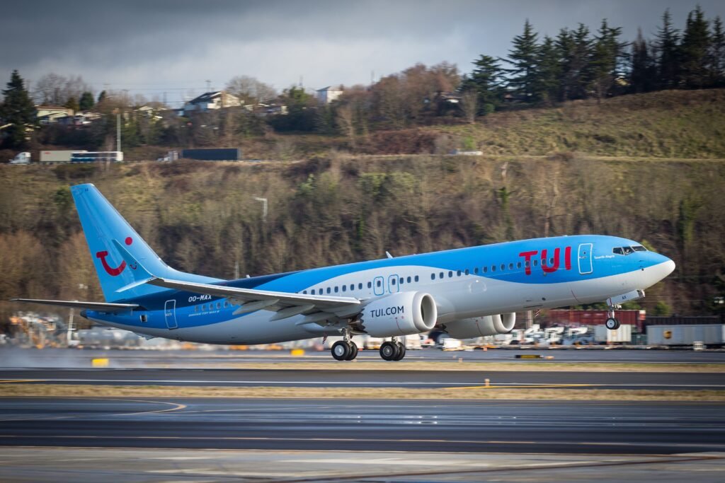 TUI operó el vuelo entre Banjul y Gatwick con el 737 MAX. Foto: TUI Group