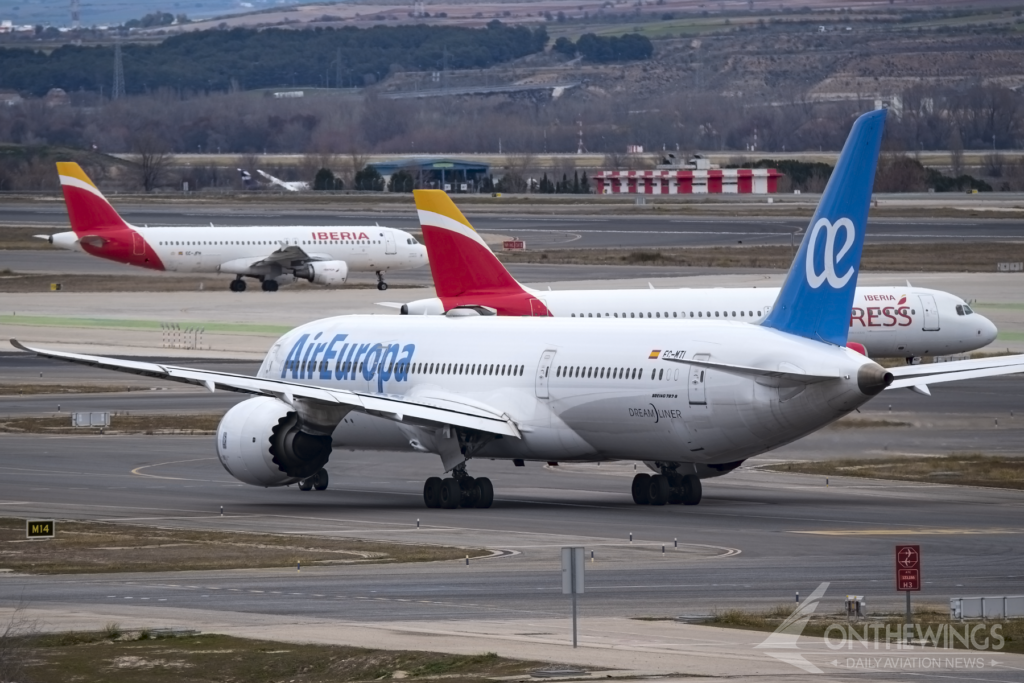 El aeropuerto de Madrid es el más transitado de España.