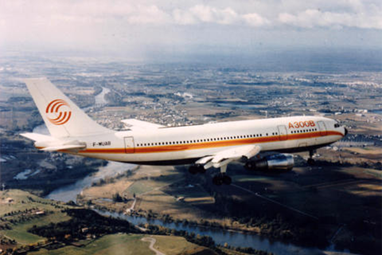 Vuelo inaugural del primer A300. Foto: Airbus