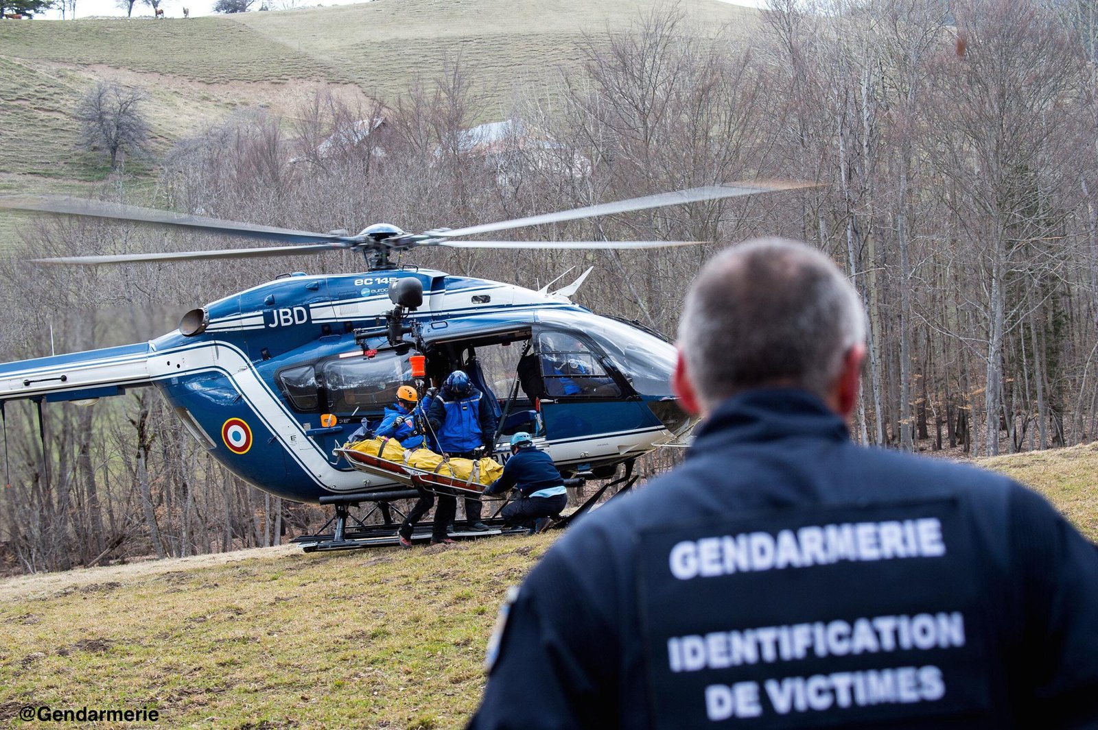 La recuperación de los restos fue llevada a cabo especialmente por la Gendarmería francesa. Foto: Gendarmerie Nationale