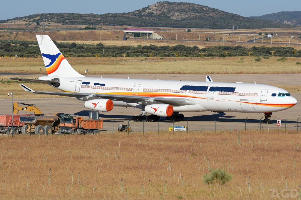 El último A340-300 que tuvo Surinam Airways fue almacenado en el aeropuerto de Ciudad Real en diciembre del 2019. Foto: Alberto González.