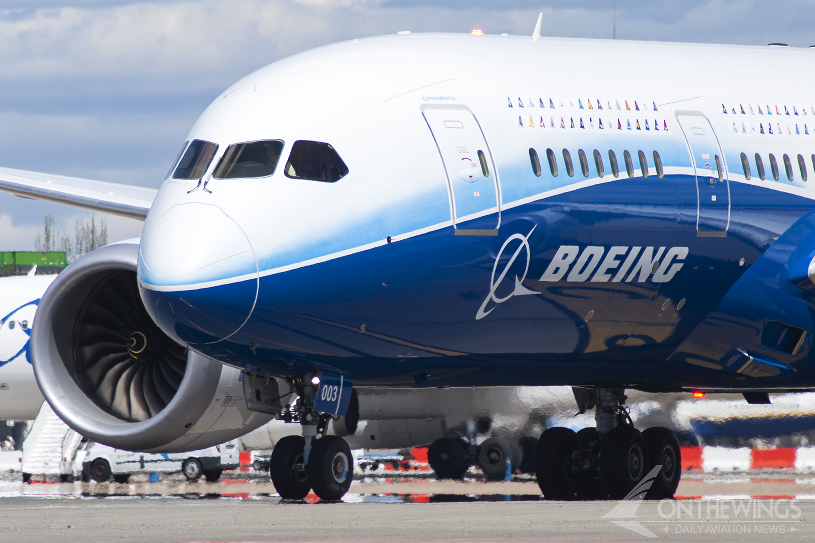 Boeing 787-8