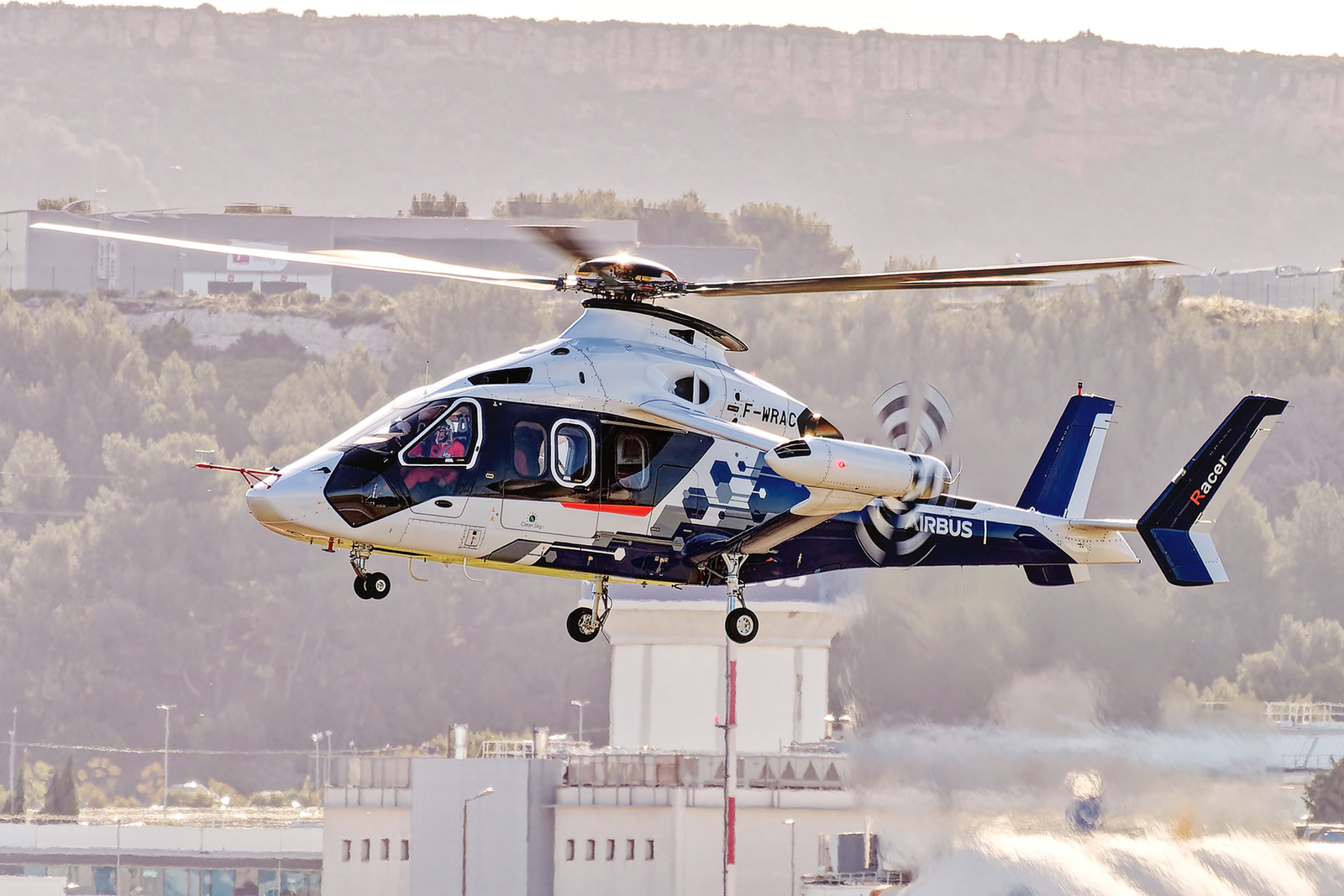 Primer vuelo del Racer. Foto: Airbus Helicopters