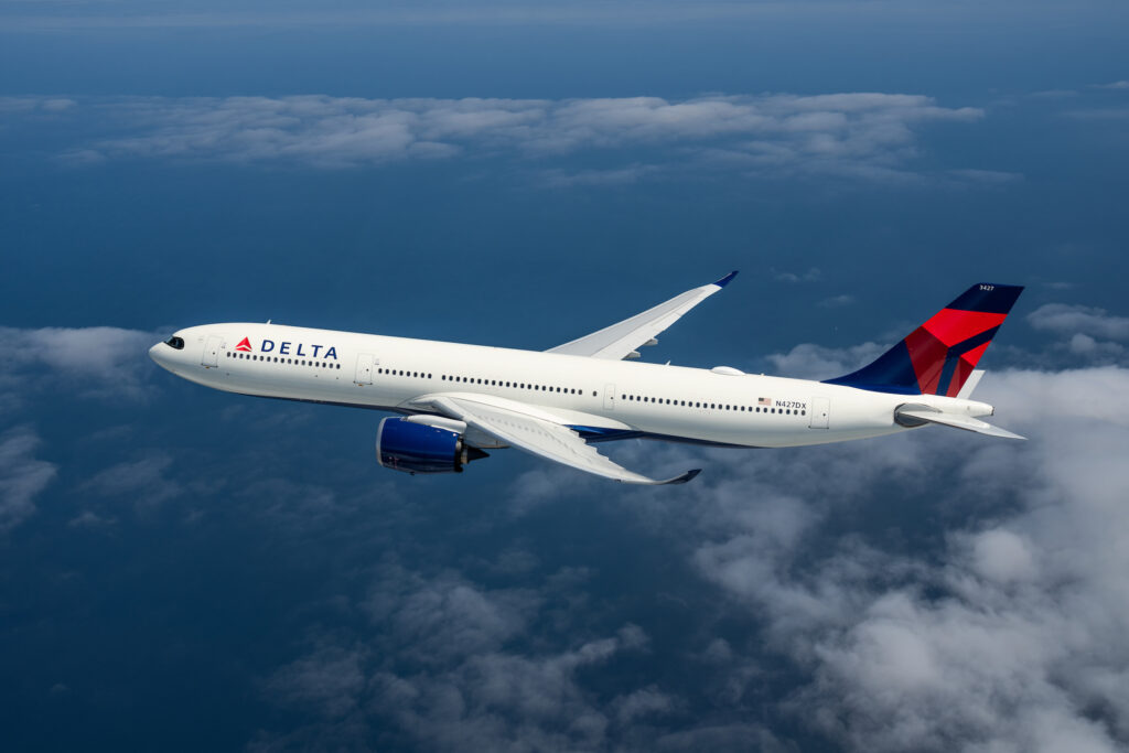 Airbus A330-900 de Delta en vuelo. Foto: Delta New Hub