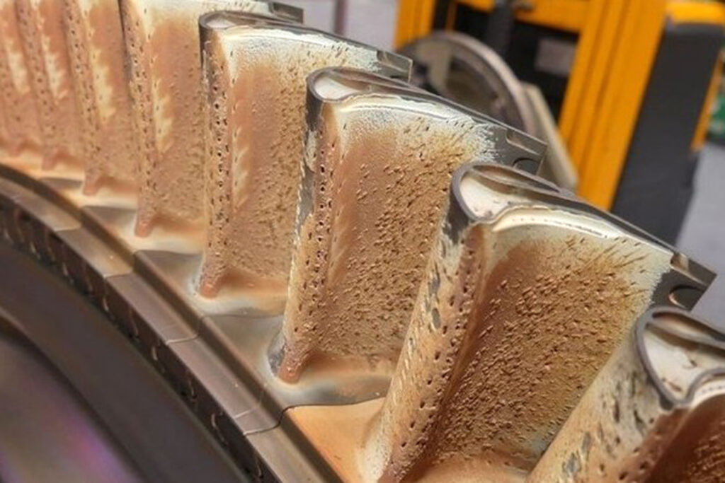 Estos son algunos de los daños que el polvo y la arena del desierto le puede provocar a un motor y que Rolls-Royce quiere evitar. Foto: Lufthansa Technik